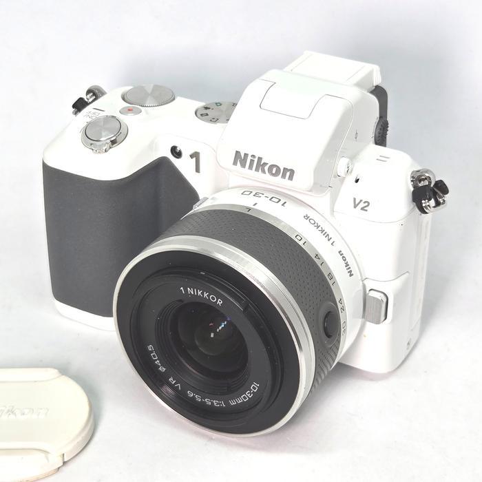 NIKON 1 V2 Kits 10-30 VR