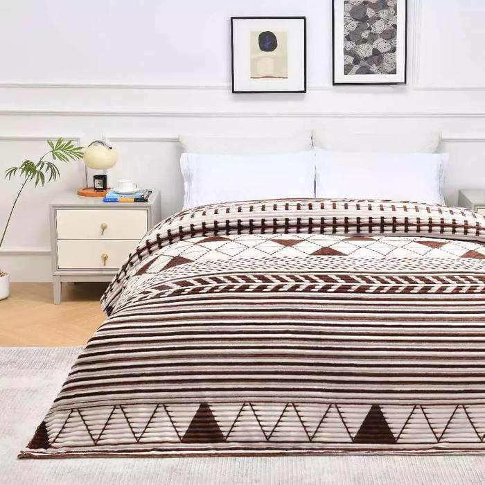 Bonita World - Unique Bohemian Selimut Bulu Halus Salur Printing 180 X 200 Cm