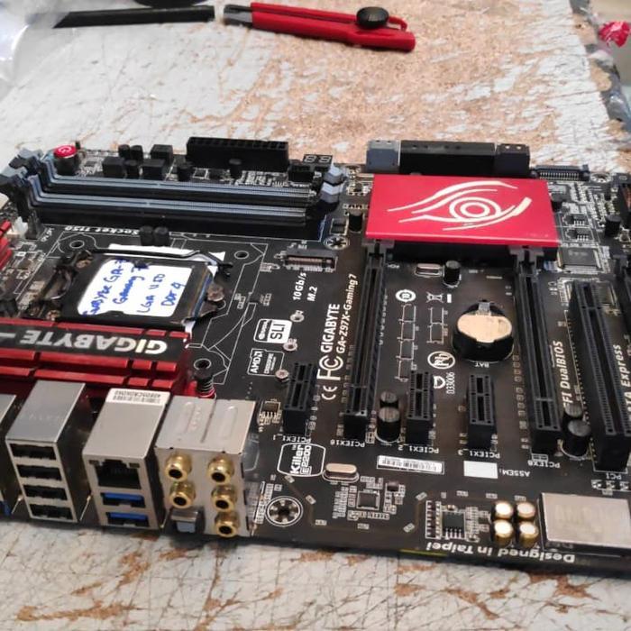 GIGABYTE MOBO GAMING GA-Z97X-Gaming 7 LGA 1150 Tanpa Backpanel untuk Performa Gaming Optimal - CIS99