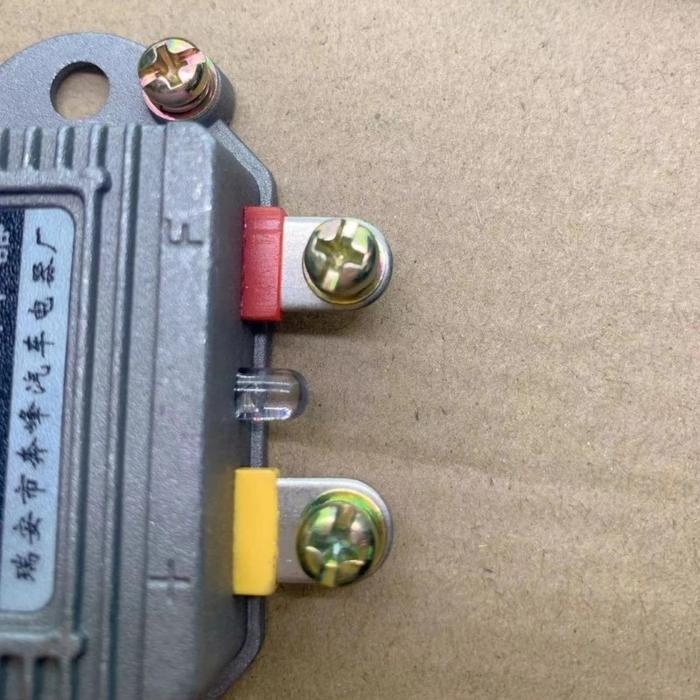 REGULATOR ALTERNATOR REGULATOR 12V/24V AUTOMOTIVE REGULATOR ALTERNATOR REGULATOR