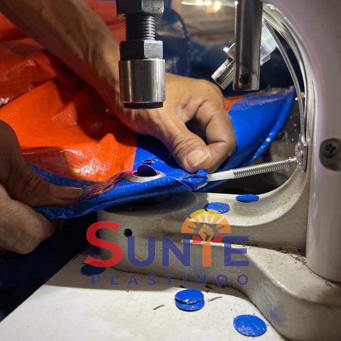 TERPAL PLASTIK A5 CAP MONSTER UKURAN ROLL