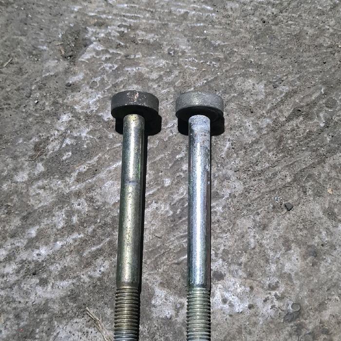 Baut bemper belakang bmw e36