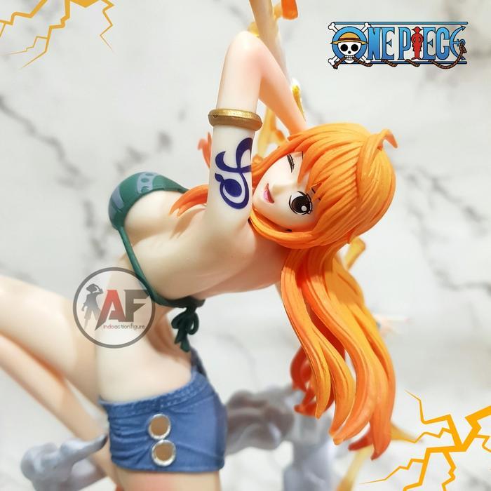 Statue Action Figure One Piece Nami Battle Thunder Iu & C2 Studio Design Recast