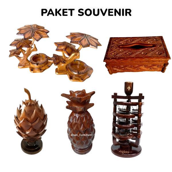 Paket souvenir kayu(asbak kayu,kotak tisu,toples buah kayu,tempat aqua),kerajinan kayu