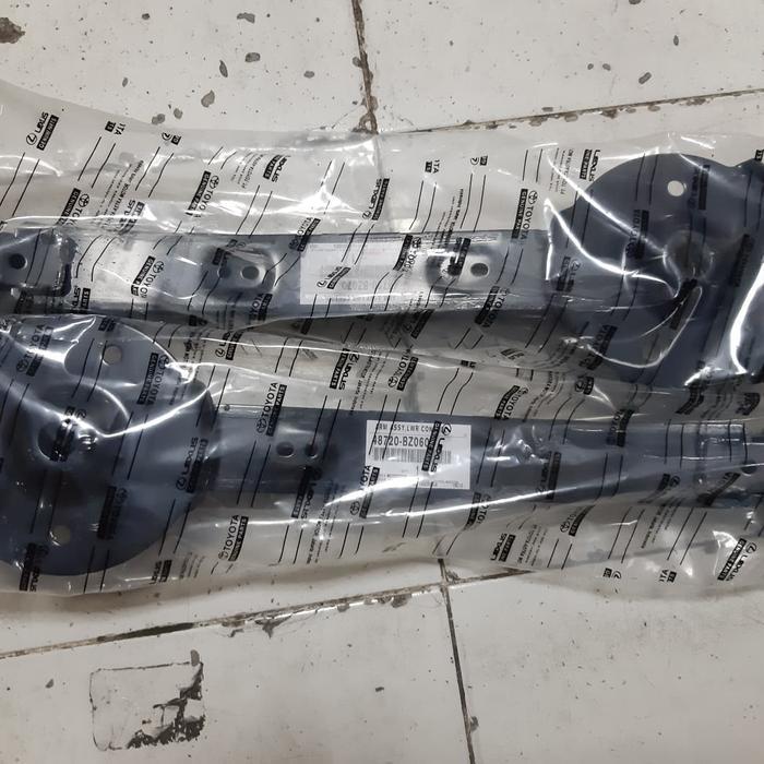 Lower Arm Belakang Avanza Veloz
