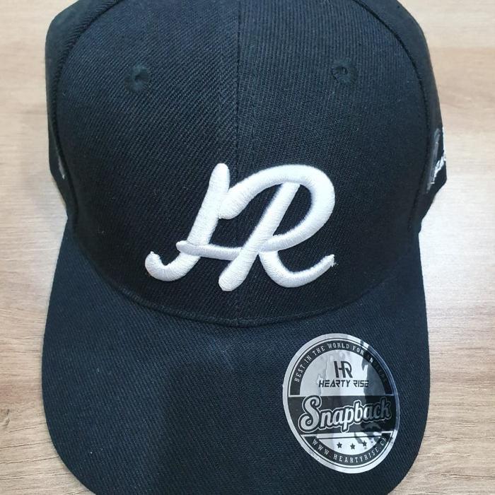 Hearty Rise Snapback Cap