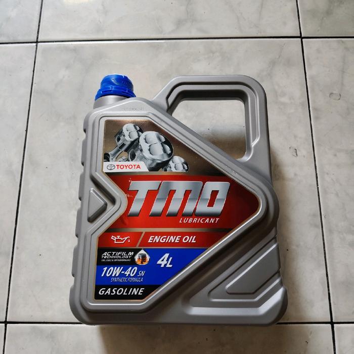 OLI MESIN TOYOTA TMO BENSIN 10W-40 4 LITER ORI PASSSS