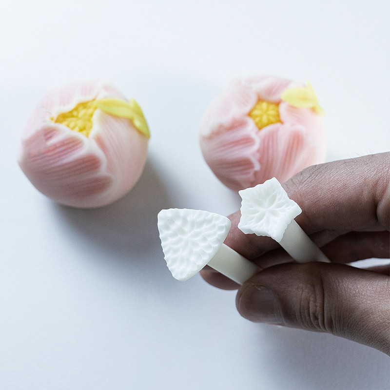 Japanese Wagashi Tools Peony Chrysanthemum Flower Core Double Head Stamp Tool Stick Triangle Stick -