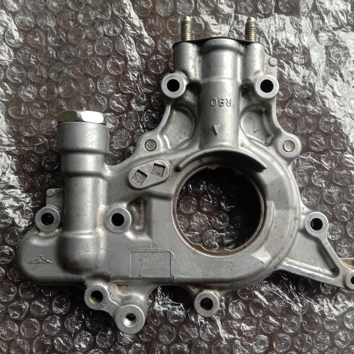 Pompa oli mesin honda jazz rs