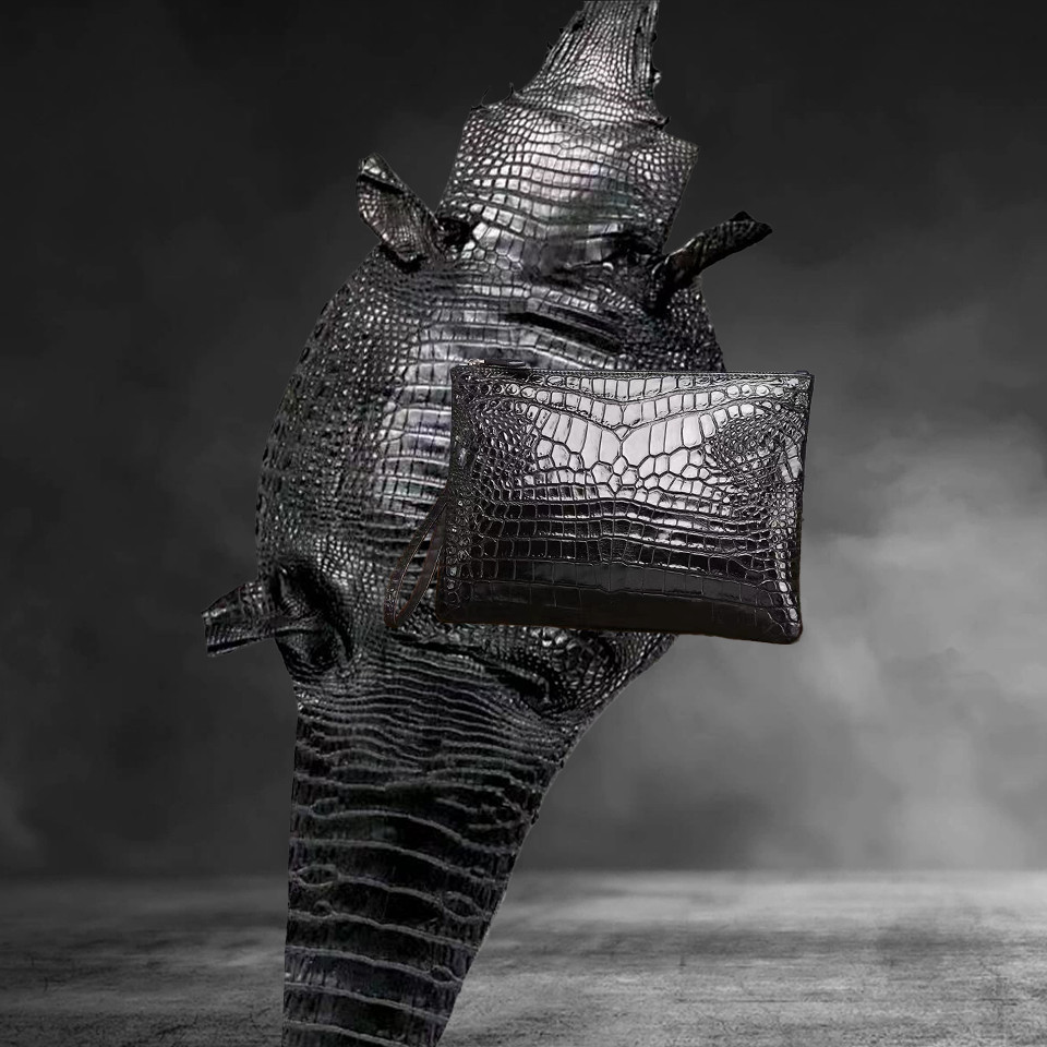 Tas tangan pria tipe bisnis kelas atas kulit buaya asli. Buatan tangan dan tahan lama