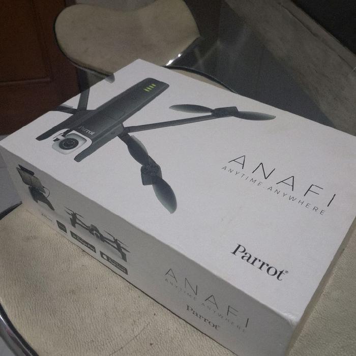 drone Parrot Anafi normal 100% mulus