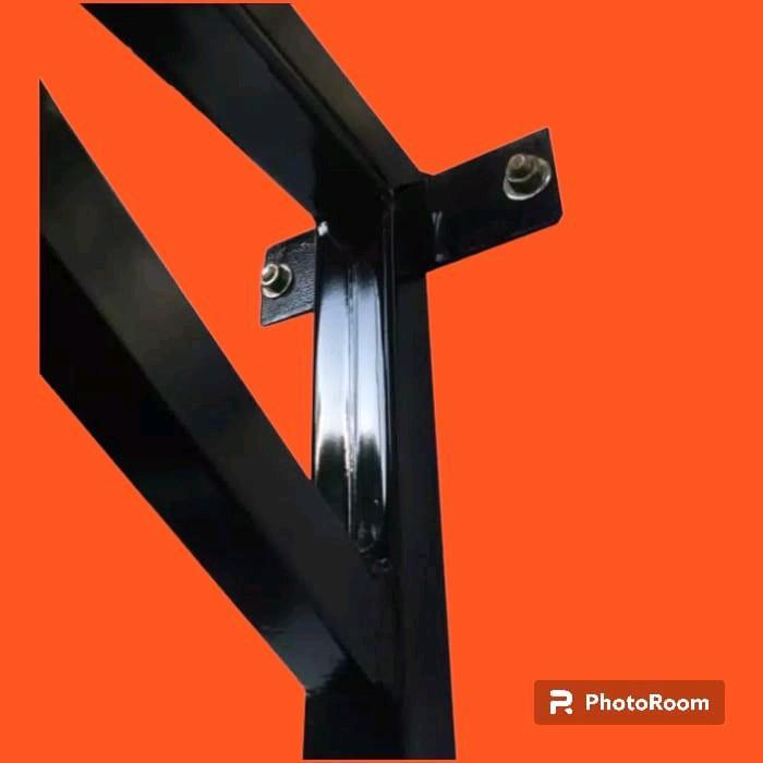 gantungan samsak tinju Muaythai alat olahraga di jual gantungan samsak mma Boxing