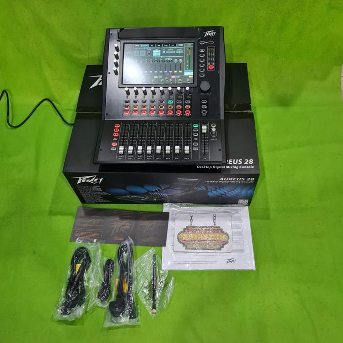 Peavey Aureus 28-Channel Digital Mixer Original Mixer Peavey Co