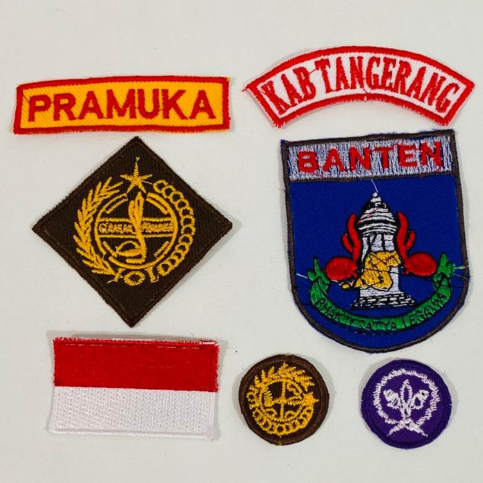 1 SET BADGE PRAMUKA PUTRI KABUPATEN TANGERANG BANTEN