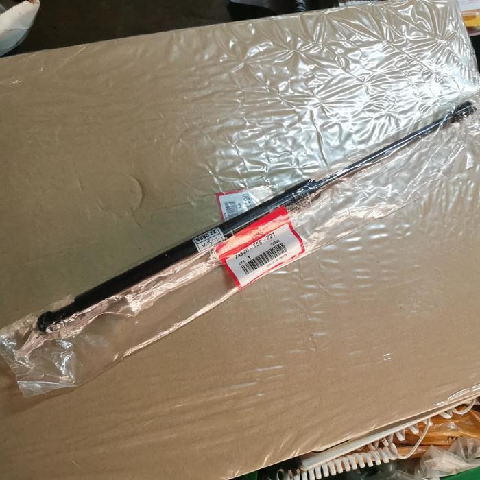 Shock Bagasi Honda Jazz Gk5