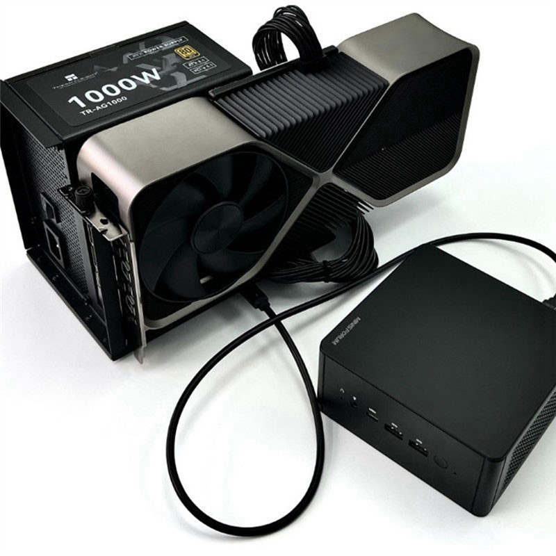 Terbaik UT4G-BK7 External EGPU Adapter USB4.0 To Pcie X16 EGPU For Thunderbolt 4/3 Pcie 4.0 X4 GPU D