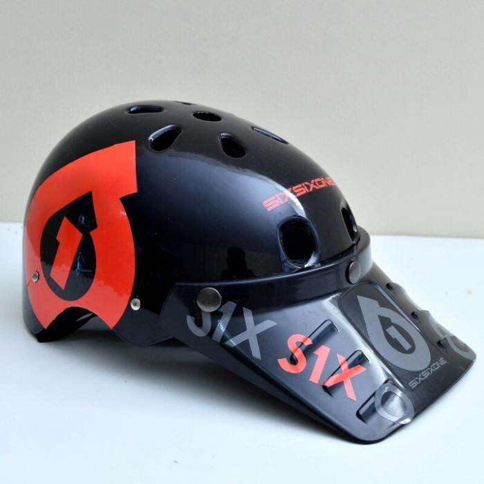 Sticker Stiker Decal Custom Helm Sixsixone Hatesix