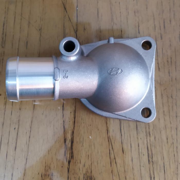 Fitting Inlet Hyundai Trajet 2.7L
