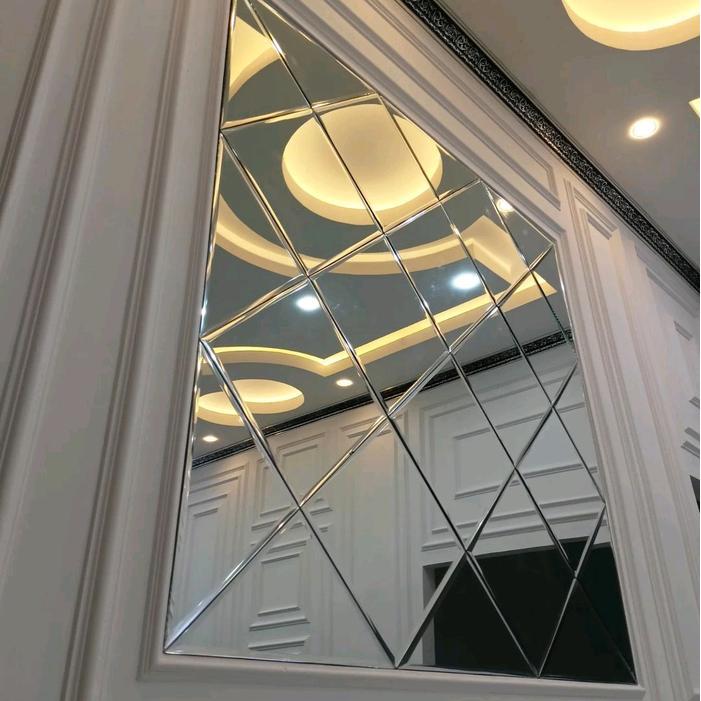 kaca cermin moulding,kaca bevel ,tebal 5mm Dinding