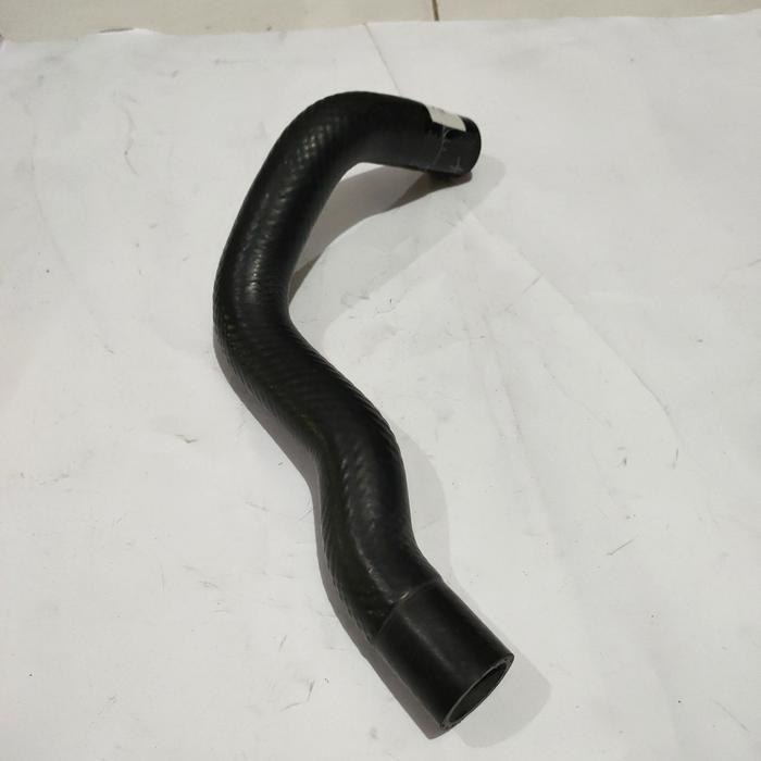 SELANG RADIATOR SIGRA 1200 CC BAWAH ORI