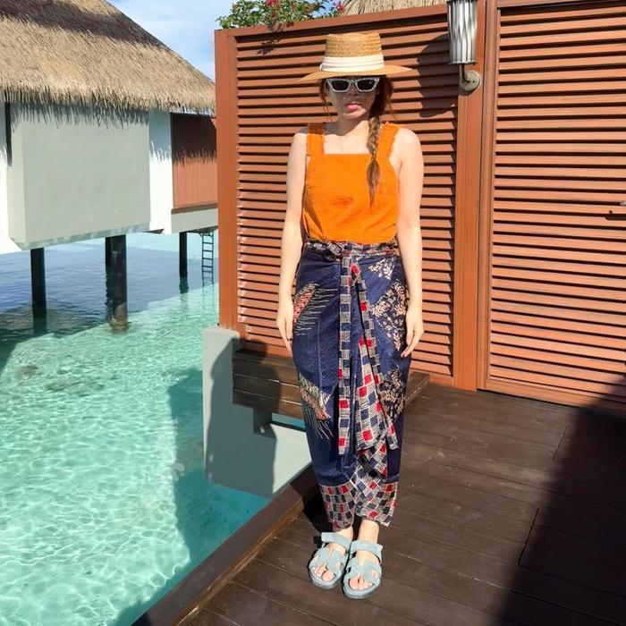 Lausboutique-Rok Sarung Viscose Motif-Seri Beach-Rok Sarung Batik Wanita