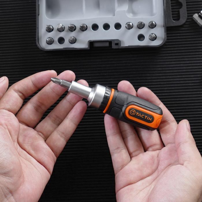 TACTIX SET KUNCI SOK 23 PCS