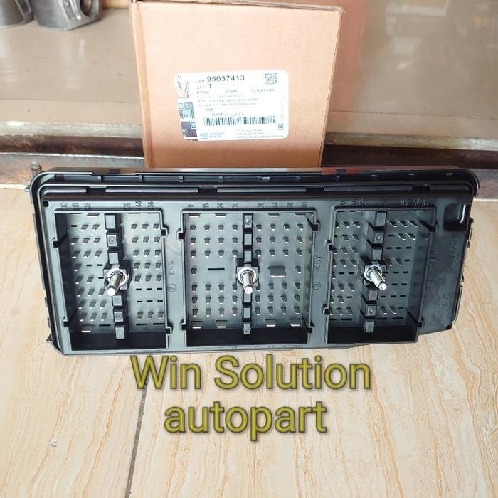 Fuse Box Bok Rumah Sekering Chevrolet Captiva Bensin Diesel C100 Nfl