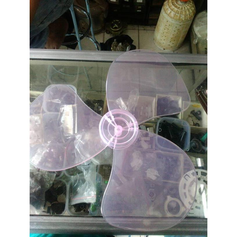 BALING BALING KIPAS MIYAKO DAN COSMOS