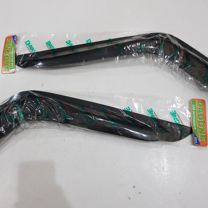 Talang Air Variasi / Door Visor Mitsubishi Colt L300 / L 300 Dadone