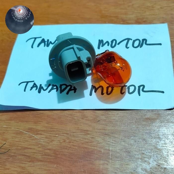 Soket Lampu Sen Sein Depan Plus Bohlam Innova Vvti 2005-2010 Termurah Langka