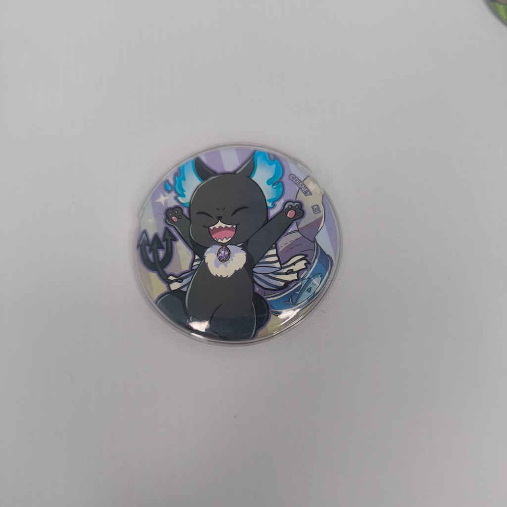 Can Badge Disney Twisted Wonderland Grim 2