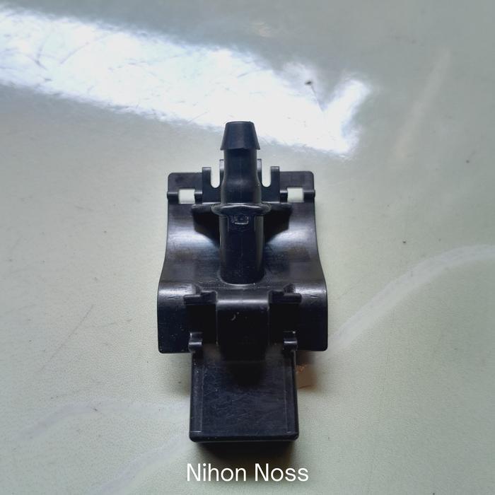 Nozzle Washer Semprotan Air Wiper Yaris Vios Innova Reborn Sienta.