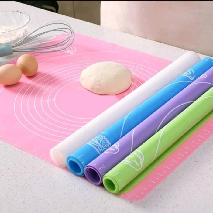 set rolling pin dan alas adonan silikon/alas kue