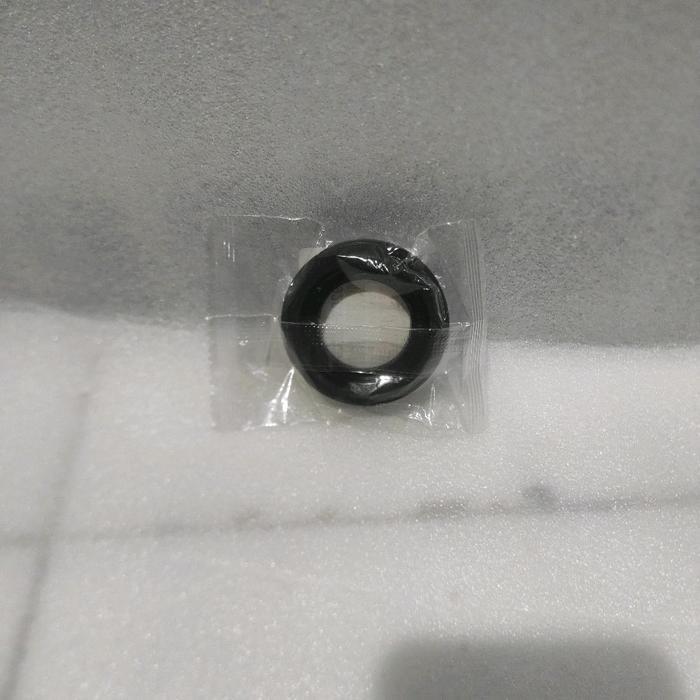 Seal As Roda Dalam Depan Vitara Lama 4X4 Asli