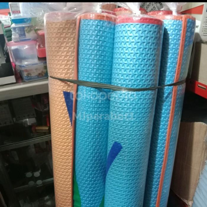 Karpet Lantai Polos / Alas Lantai Tebal