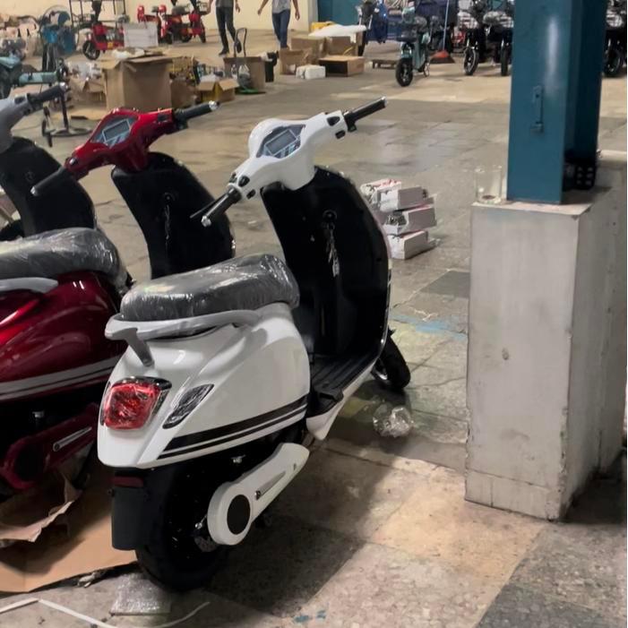 Sepeda Motor Listrik BF Goodrich V7 Good Rich Electric bisa STNK OTR - Putih, Off The Road