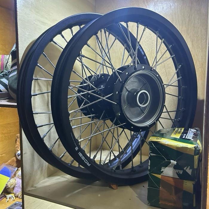 Velg rossi ring17 pnp motor bebek astrea