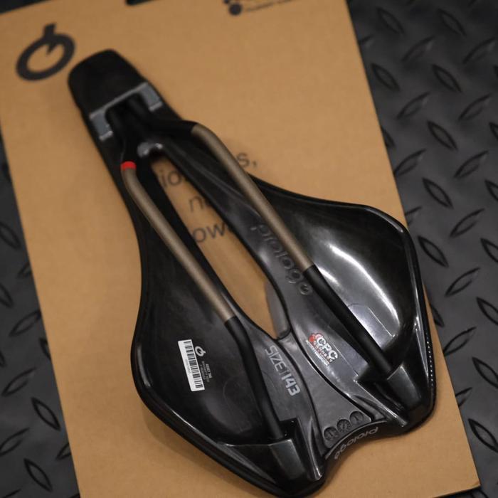 Sadel prologo dimension CPC tirox 143 roadbike fixie