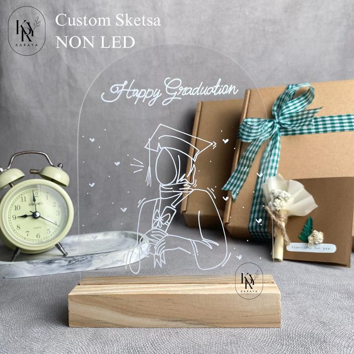 "New" Plakat Akrilik Custom Sketsa Foto Kado wisuda kado ulang tahun kado pernikahan hadiah wisuda