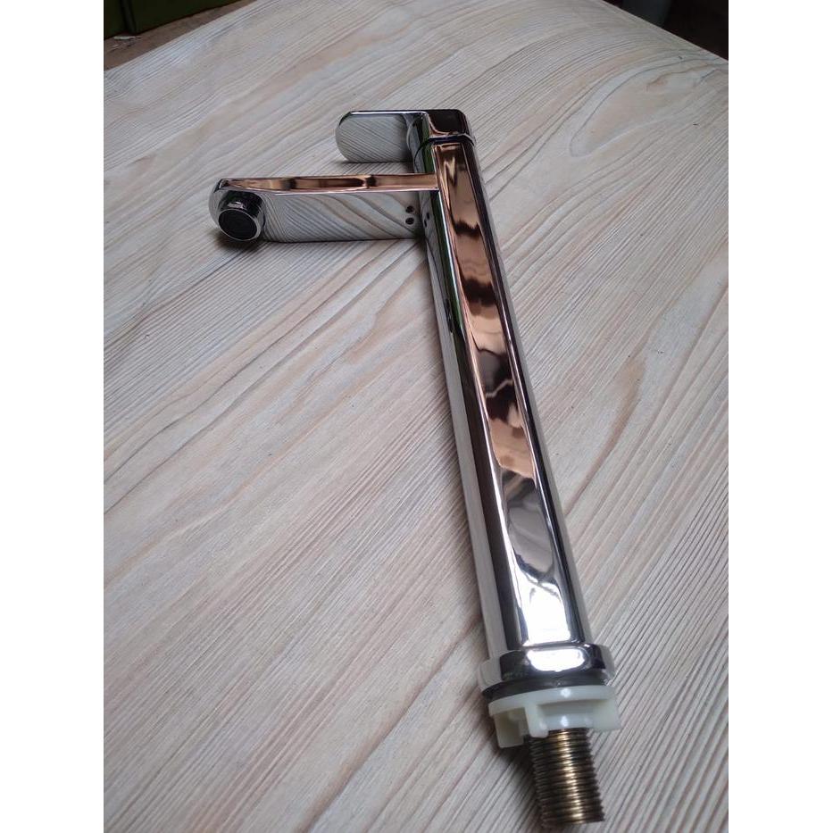 Kran Wastafel Tinggi Favios 413 Kuningan