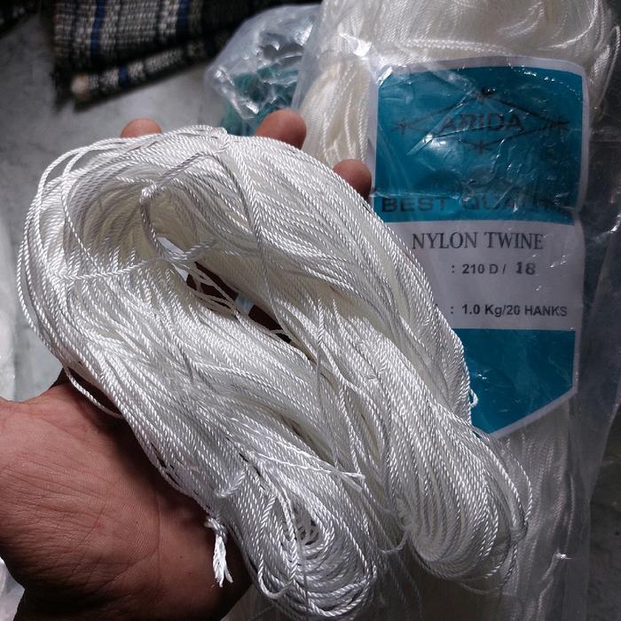 benang nilon nylon D18 / 1,1mm