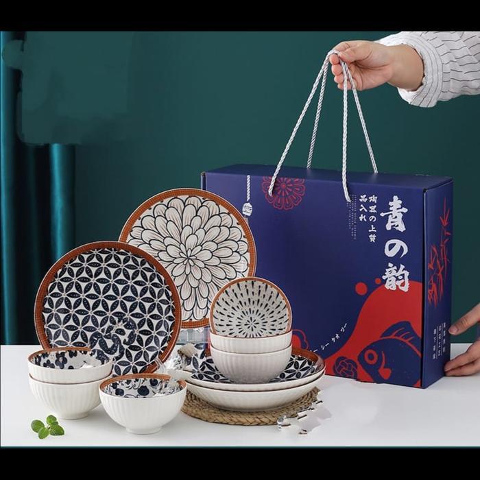 Bohemian Set Piring dan Mangkok Jepang Japanese Plate Souvenir Kado