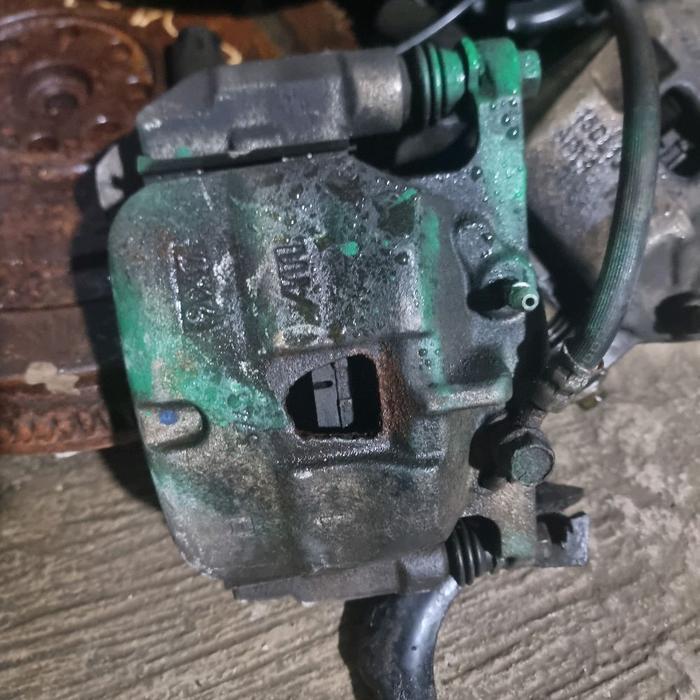 KALIPER CALIPER REM GRAND MAX LUXIO KANAN