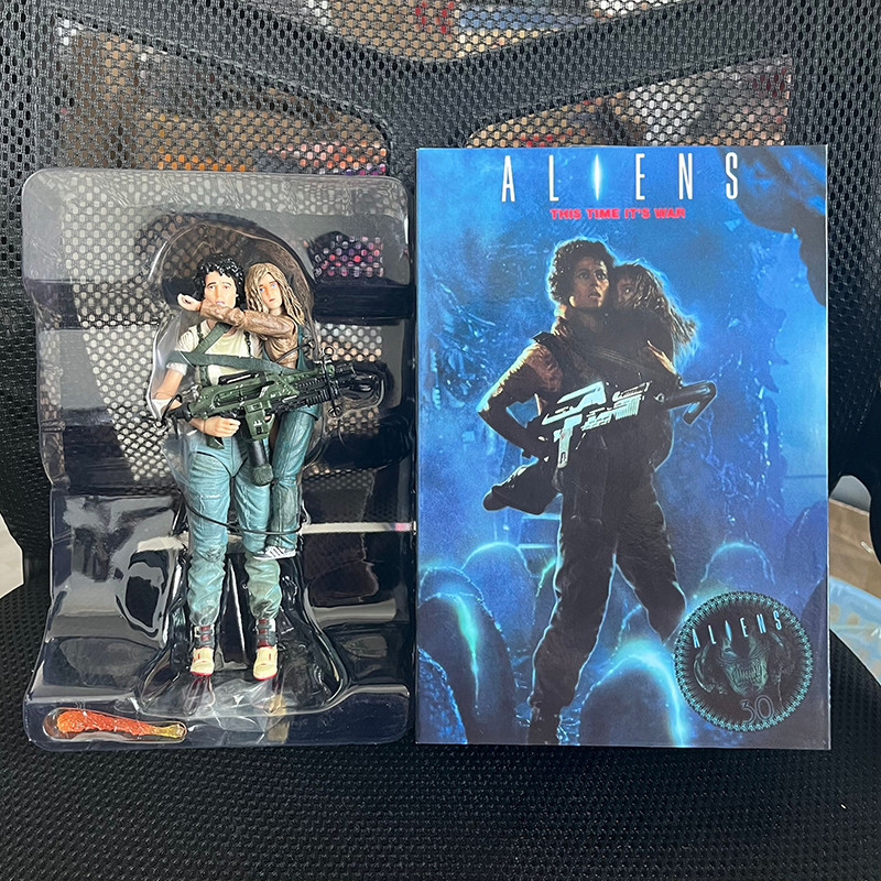 Neca Alien 2 Ripley Newt Figure Lt Ellen Giger Xenomorph Facehugger Ripley Vs Newt Predator El