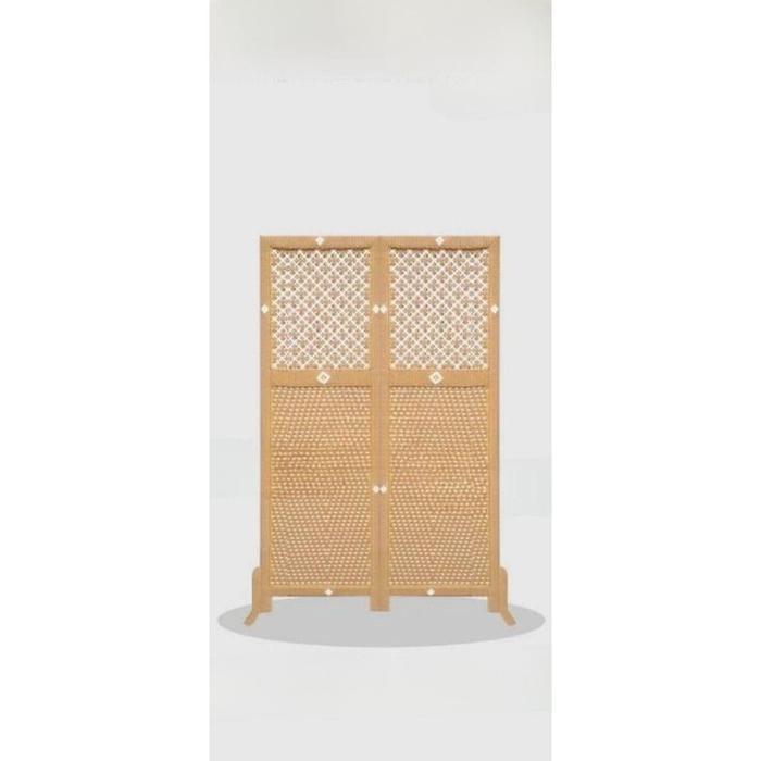 Partisi Ruangan Rotan Sintetis Pintu 2 Kayu Minimalis