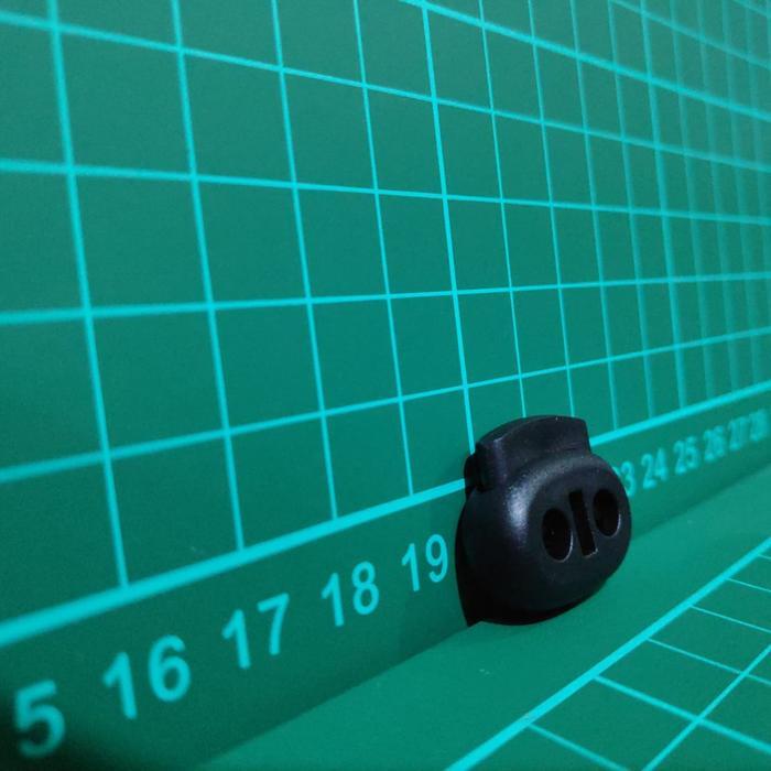 [] Stopper Plastik Ujung Tali 2 Lubang JUAL PER BIJI