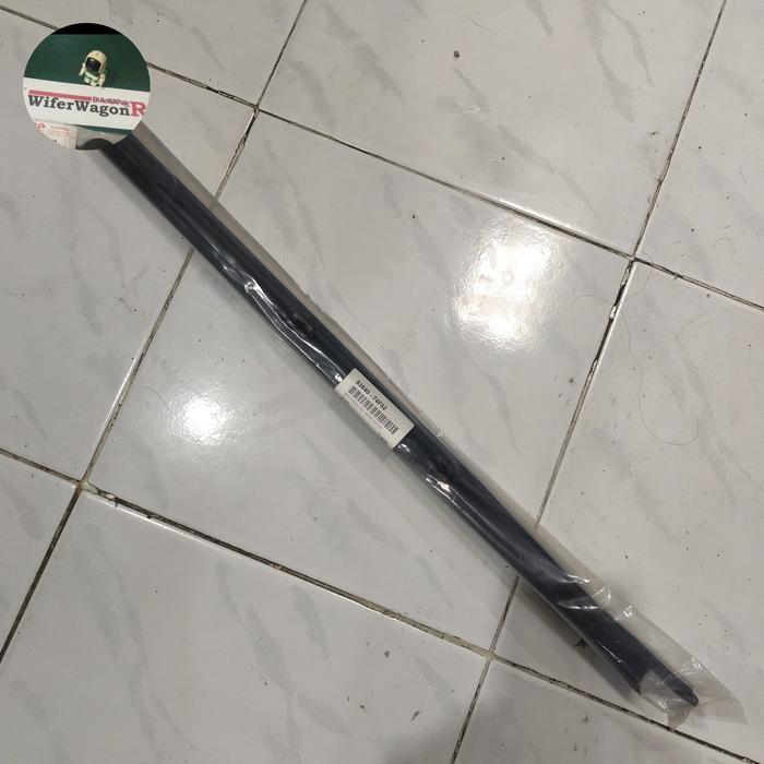 Pelipit kaca bawah weather strip pintu belakang karimun kotak