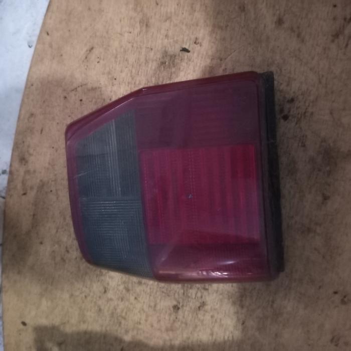 stoplamp lampu rem lampu belakang bagian kiri FIAT uno 2