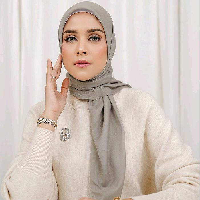 Hijab Buttonscarves Voal Polos Pin Logo Bs
