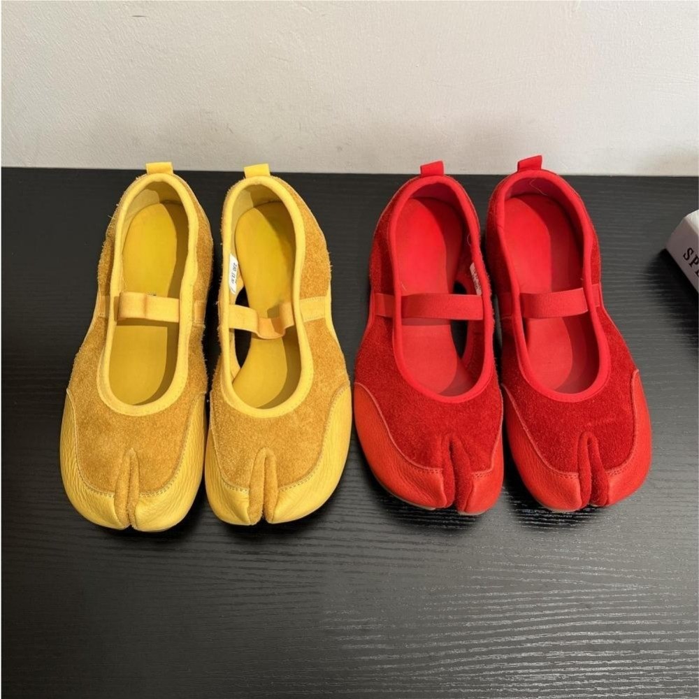 Women Sandals Split Toe Ballet Dance Shoes Woman Summer Tabi Hollow Flats Loafers Zapatos Mujer